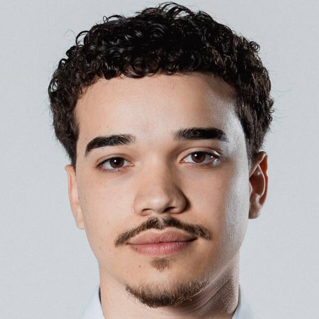 4906783416385211329 4906783416385211329